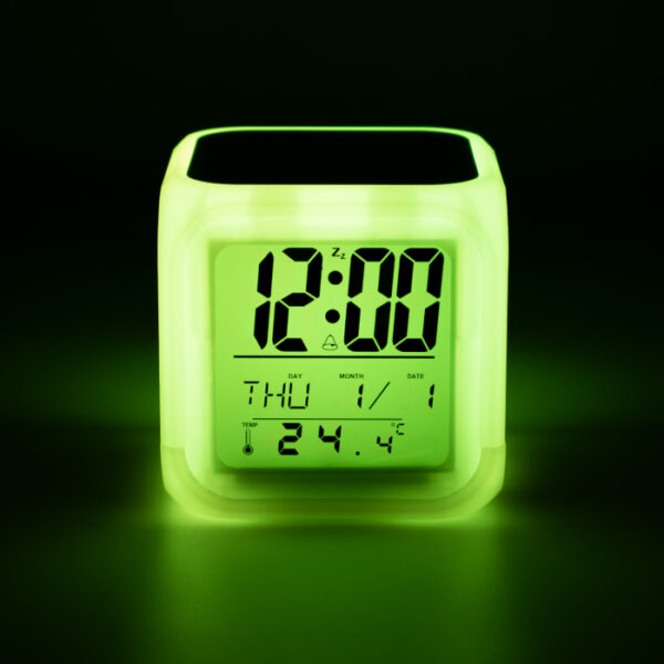 RELOJ DESPERTADOR DIGITAL CAMBIA COLOR SUBLIMABLE - Imagen 3